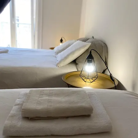 Happy At Chiado 3* ליסבון