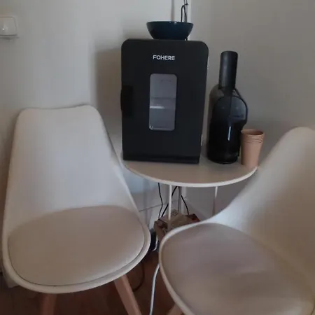 Happy At Chiado ליסבון