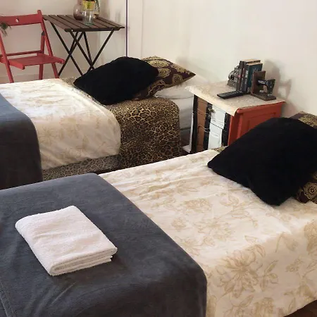 Happy At Chiado בית הארחה ליסבון