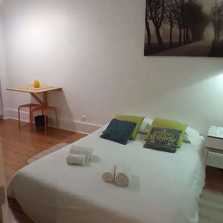 Happy At Chiado בית הארחה ליסבון