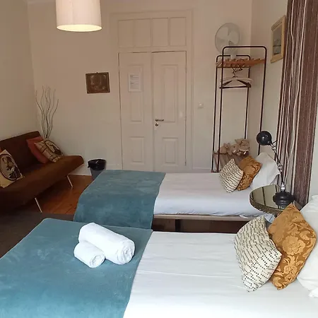 بيت ضيافة Happy At Chiado 3*