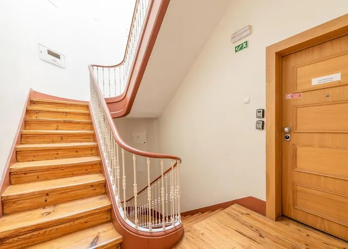 Happy At Chiado Konukevi