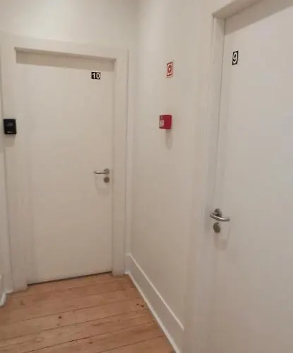 Konukevi Happy At Chiado 3*