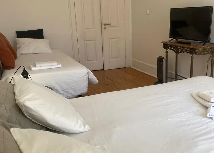 Konukevi Happy At Chiado 3*