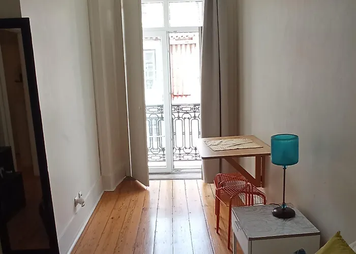 Konukevi Happy At Chiado 3*