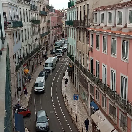 Happy At Chiado 3*