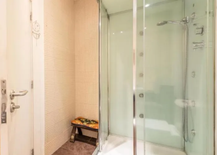 Casa de hóspedes Happy At Chiado Lisboa