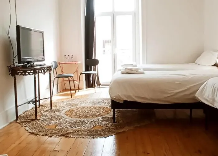 Happy At Chiado 3* Лиссабон