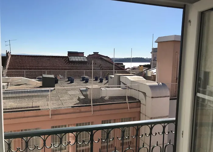 Happy At Chiado Лиссабон