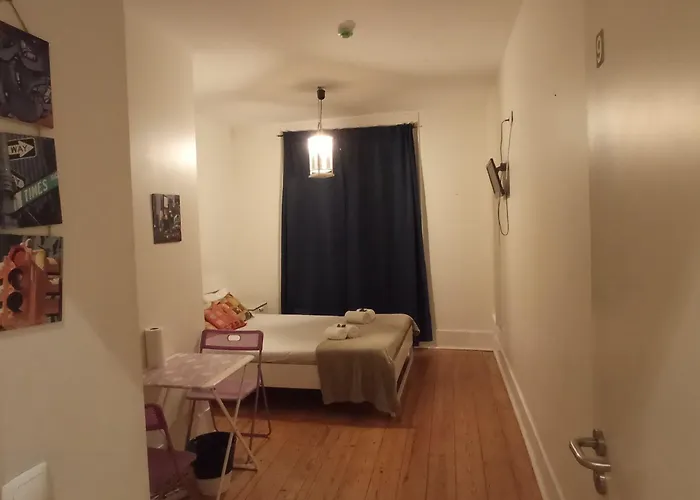 Happy At Chiado Гостевой дом