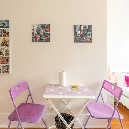 Happy At Chiado Guest house 3*