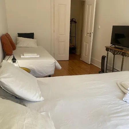 Happy At Chiado Guest house